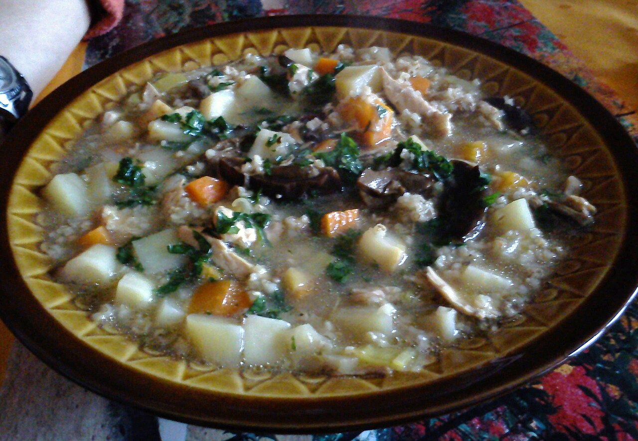 Крупник польский с куриными потрошками и грибами (Krupnik)